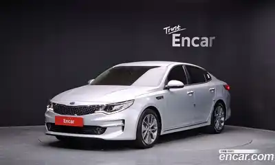 Kia K5, 2017