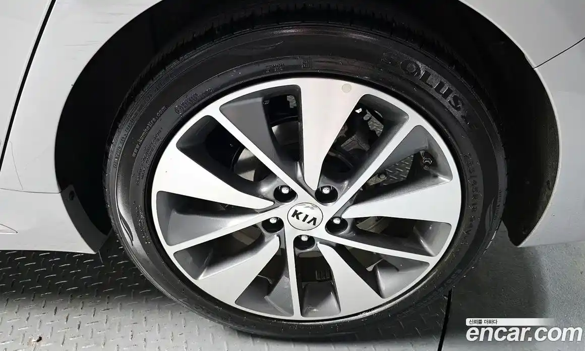 Kia K5 2017 2.0 гидро в Москве № 2124876, фото 7