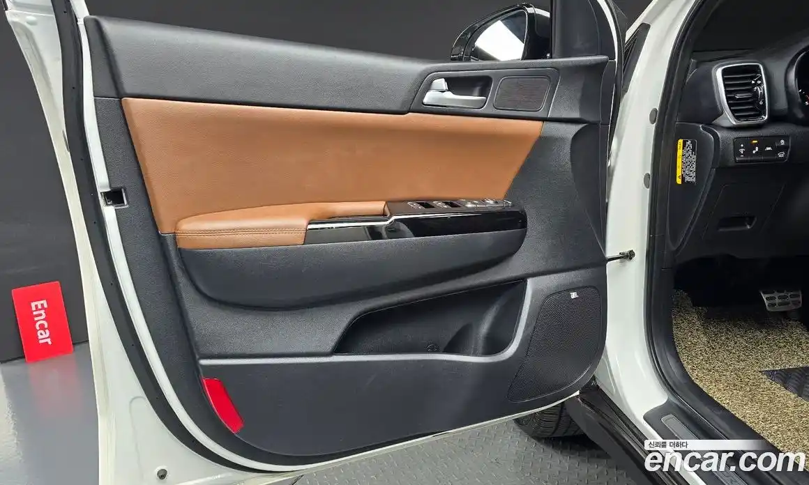 Kia Sportage 2019 2.0 гидро в Москве, фото 14