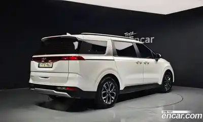 Kia Canival 2022 3.5 гидро в Москве № 2125049, миниатюра 2