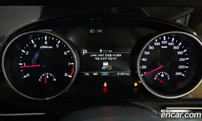 Kia Canival 2022 3.5 гидро в Москве № 2125049, миниатюра 8