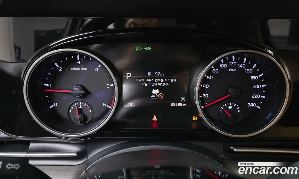Kia Canival 2020 2.2 гидро в Москве, фото 11