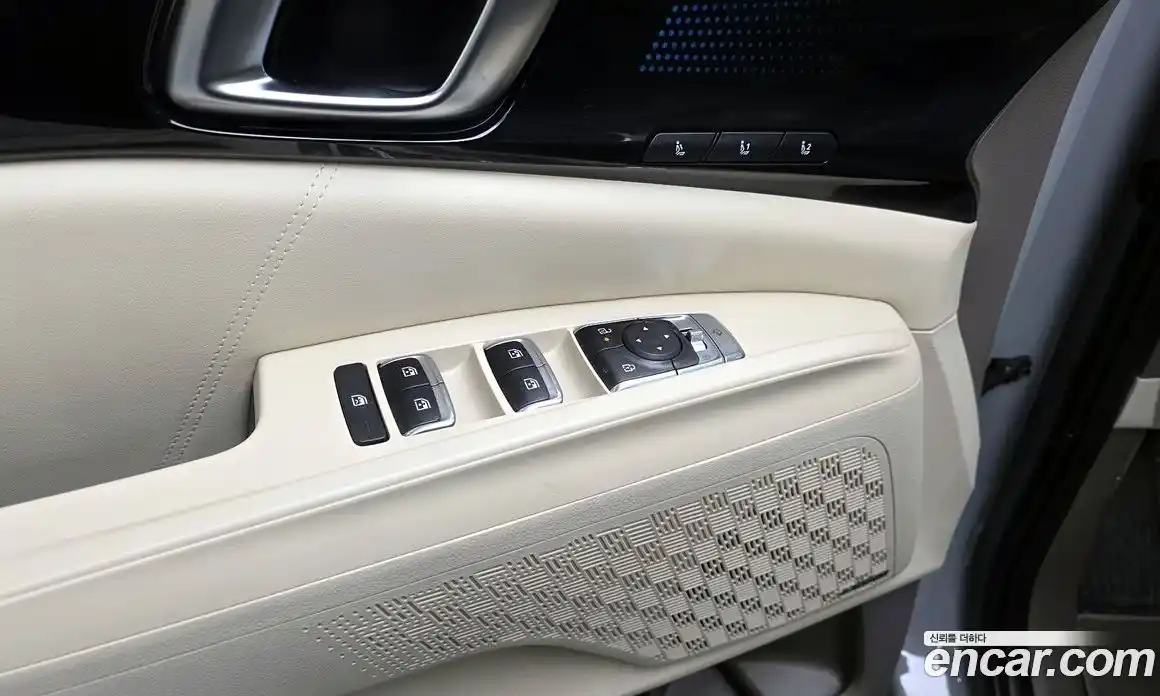 Kia Canival 2024 2.2 гидро в Москве, фото 24