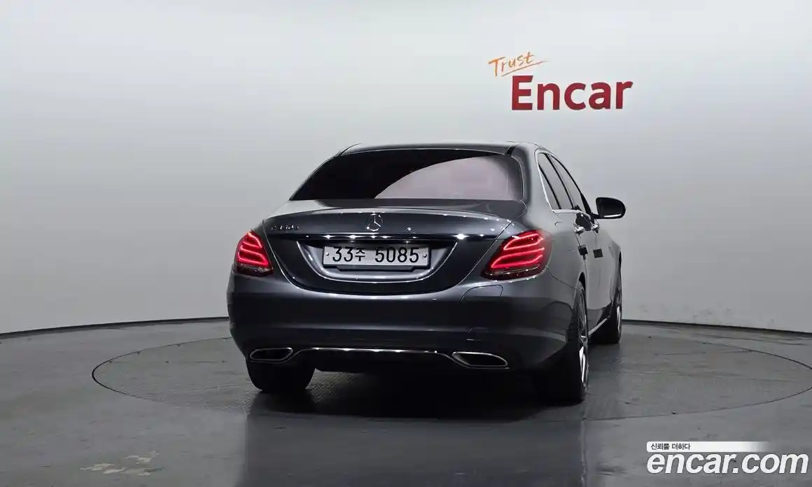Mercedes-Benz C-Class 2018 2.0 гидро в Москве № 2125358, фото 4