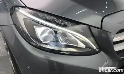 Mercedes-Benz C-Class 2018 2.0 гидро в Москве № 2125358, миниатюра 8