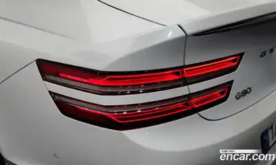 Genesis G80 2023 2.5 гидро в Москве № 2125399, миниатюра 9