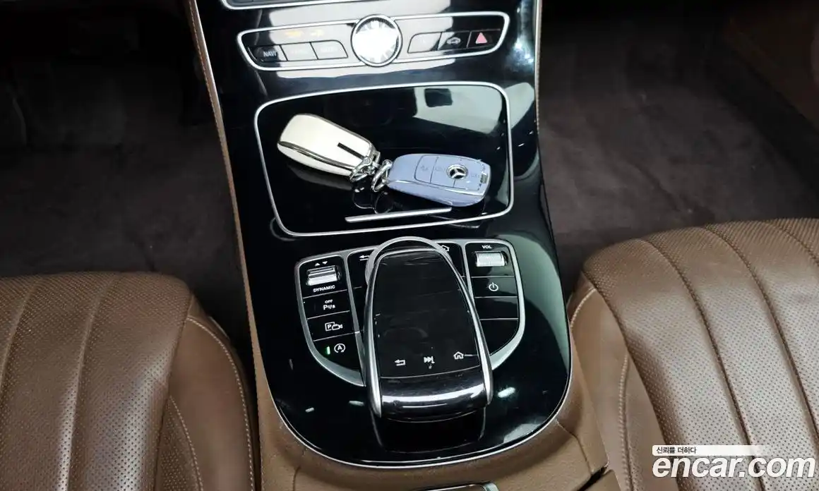 Mercedes-Benz E-Class 2020 2.0 гидро в Москве, фото 12