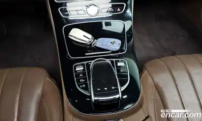 Mercedes-Benz E-Class 2020 2.0 гидро в Москве, миниатюра 12