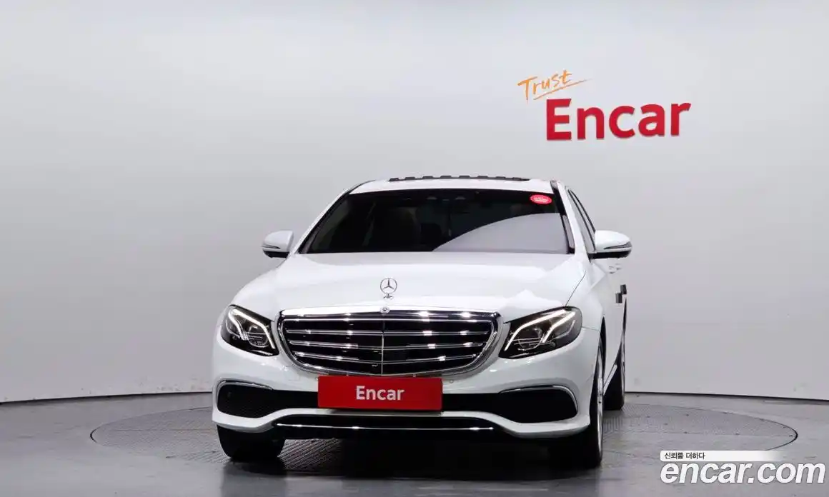 Mercedes-Benz E-Class 2020 2.0 гидро в Москве, фото 3