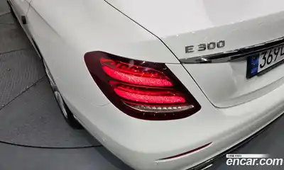 Mercedes-Benz E-Class 2020 2.0 гидро в Москве, миниатюра 9