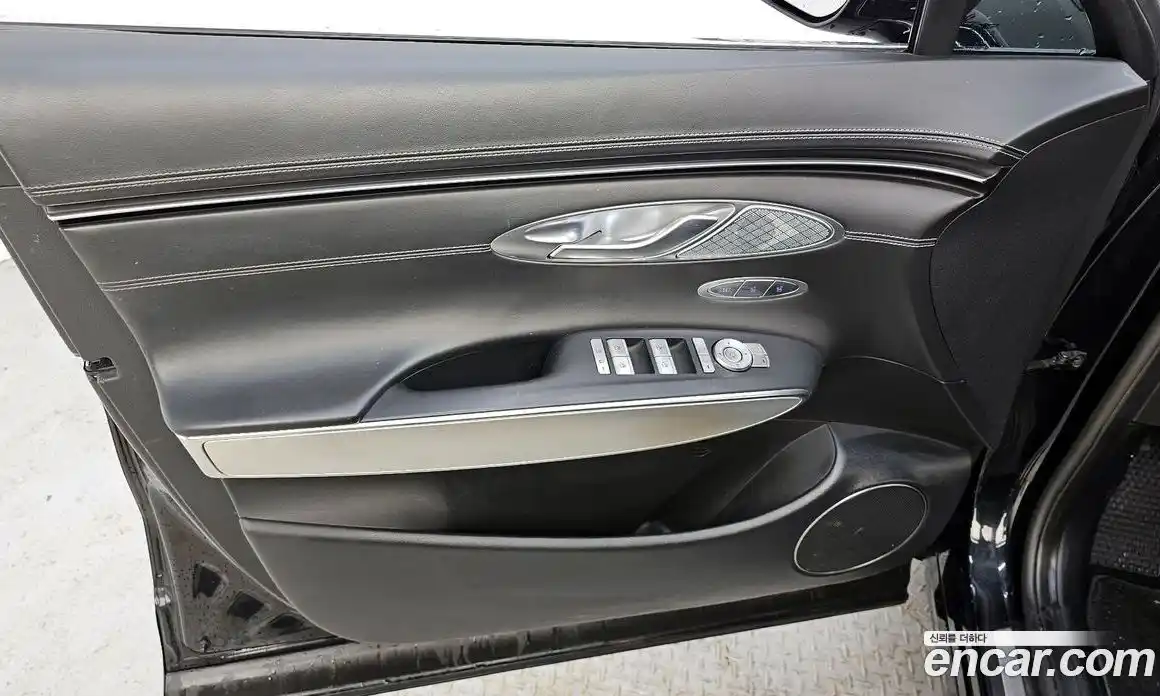 Genesis GV70 2021 2.2 гидро в Москве № 2125741, фото 14