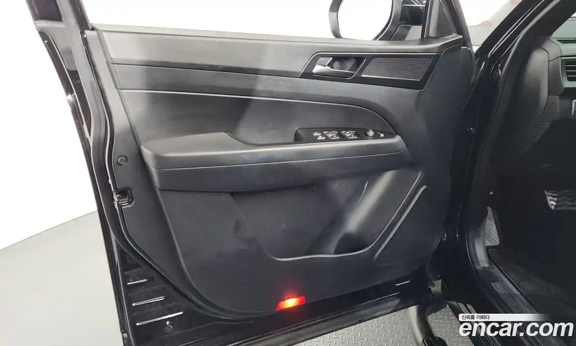 SsangYong Rexton 2020 2.2 гидро в Москве № 2126018, фото 13
