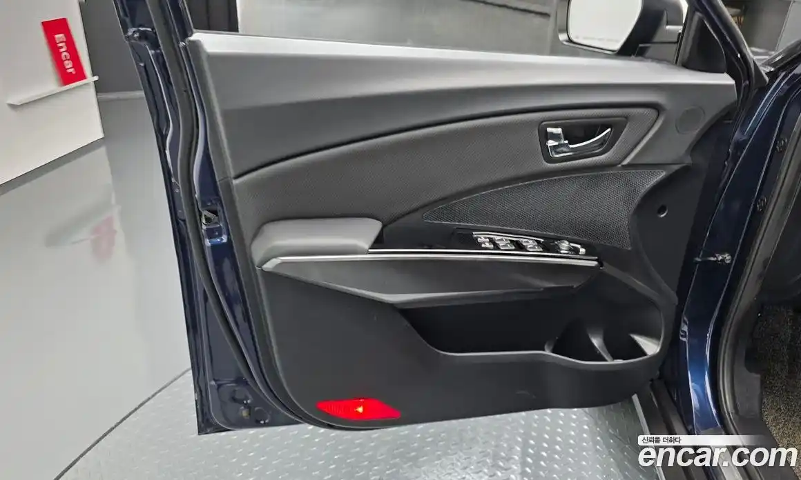 SsangYong TIBOLI 2020 1.5 гидро в Москве, фото 13