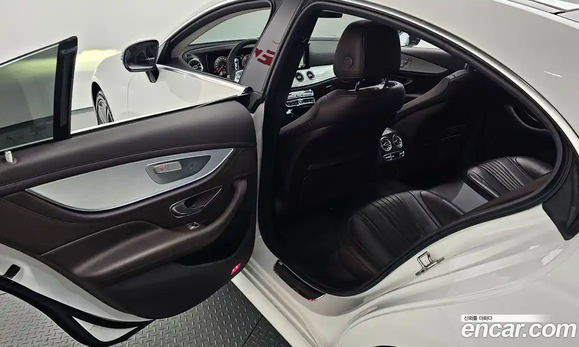 Mercedes-Benz CLS-Class 2018 2.9 гидро в Москве, фото 28