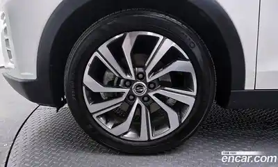 SsangYong TIBOLI 2021 1.5 гидро в Москве № 2126064, миниатюра 4
