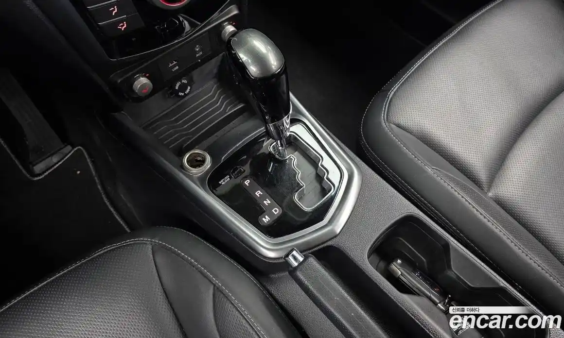 SsangYong TIBOLI 2018 1.6 гидро в Москве № 2126278, фото 12