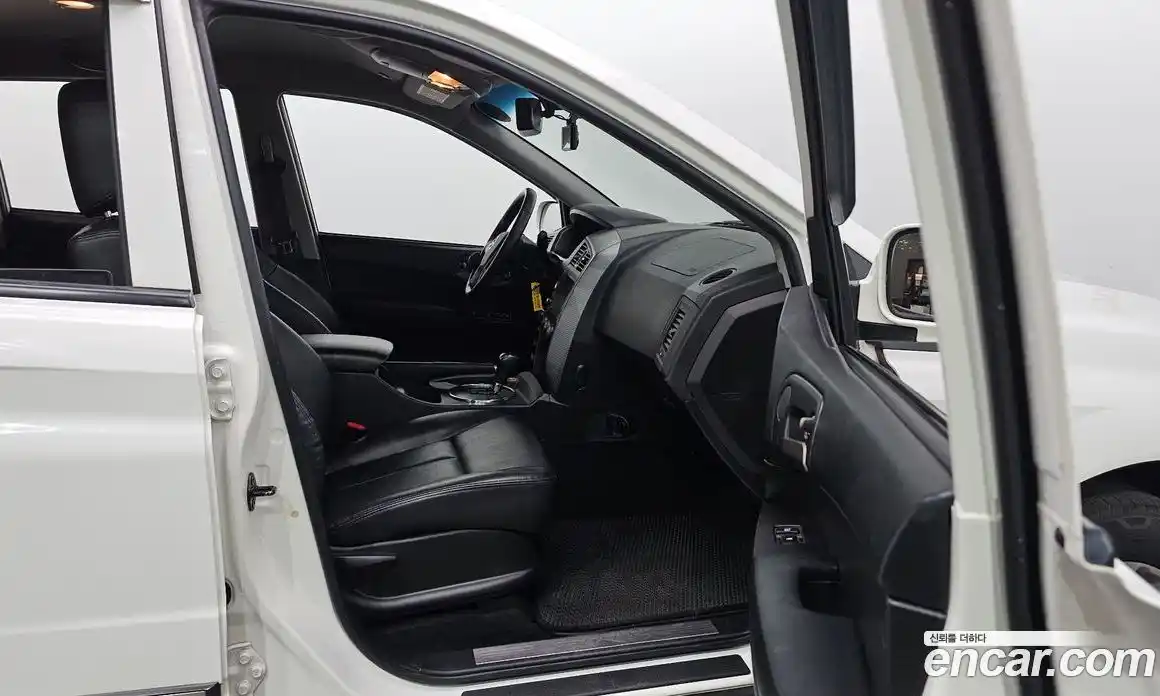 SsangYong Korando 2015 2.0 гидро в Москве № 2126662, фото 24