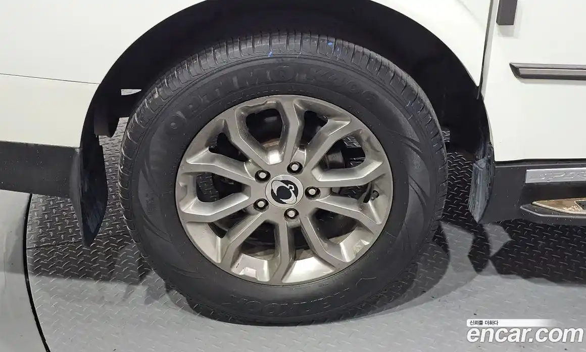 SsangYong Korando 2015 2.0 гидро в Москве № 2126662, фото 7