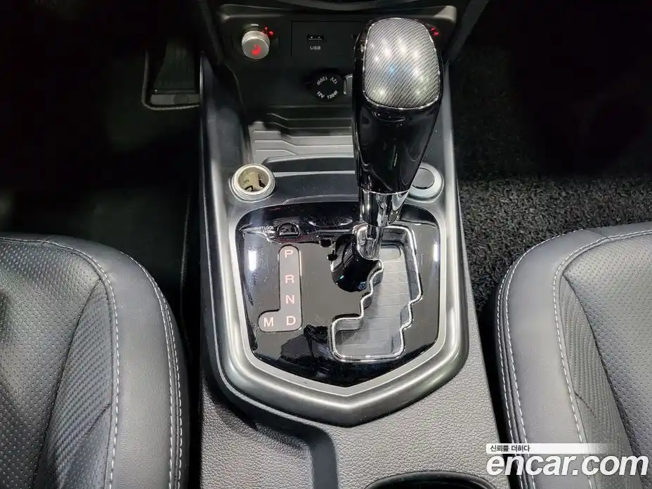 SsangYong TIBOLI 2017 1.6 гидро в Москве № 2127068, фото 9