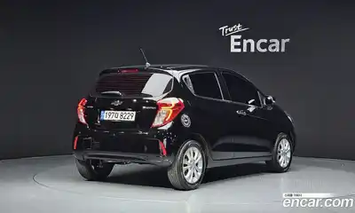 Chevrolet Spark 2022 1.0 гидро в Москве № 2127157, миниатюра 2