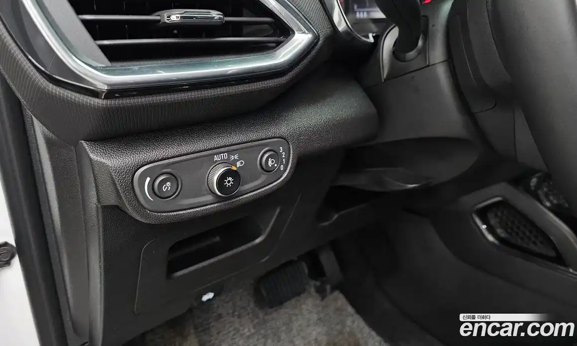 Chevrolet TrailBlazer 2020 1.3 гидро в Москве, фото 26