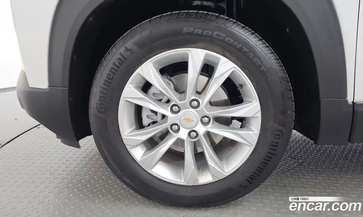 Chevrolet TrailBlazer 2020 1.3 гидро в Москве, фото 4