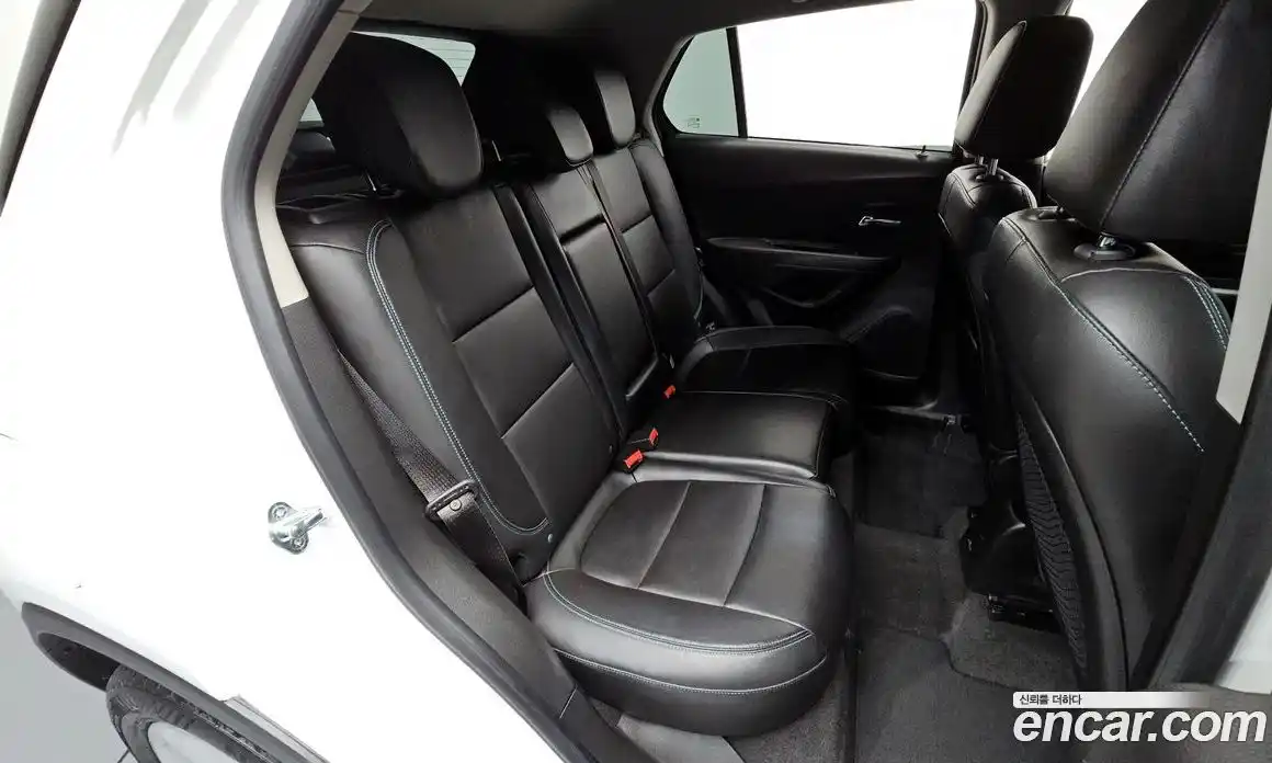 Chevrolet Trax 2014 1.4 гидро в Москве № 2127421, фото 17