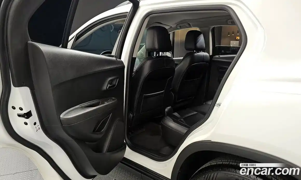 Chevrolet Trax 2014 1.4 гидро в Москве № 2127421, фото 18