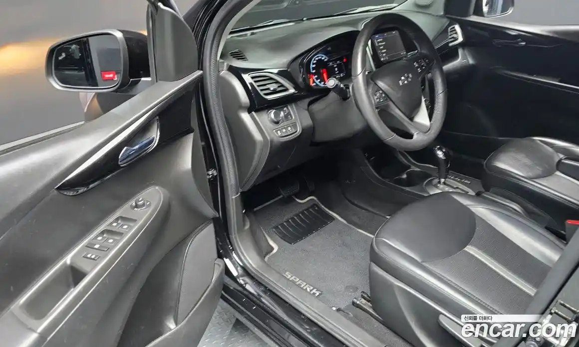 Chevrolet Spark 2021 1.0 гидро в Москве, фото 13