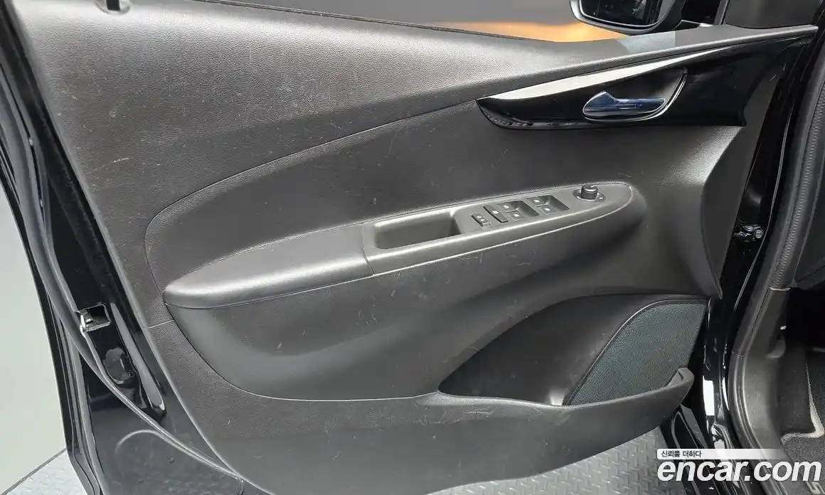 Chevrolet Spark 2021 1.0 гидро в Москве, фото 14