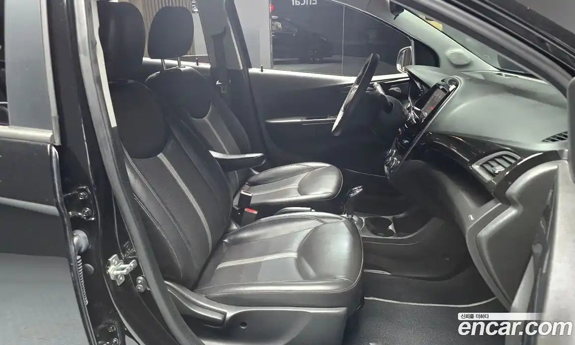 Chevrolet Spark 2021 1.0 гидро в Москве, фото 16