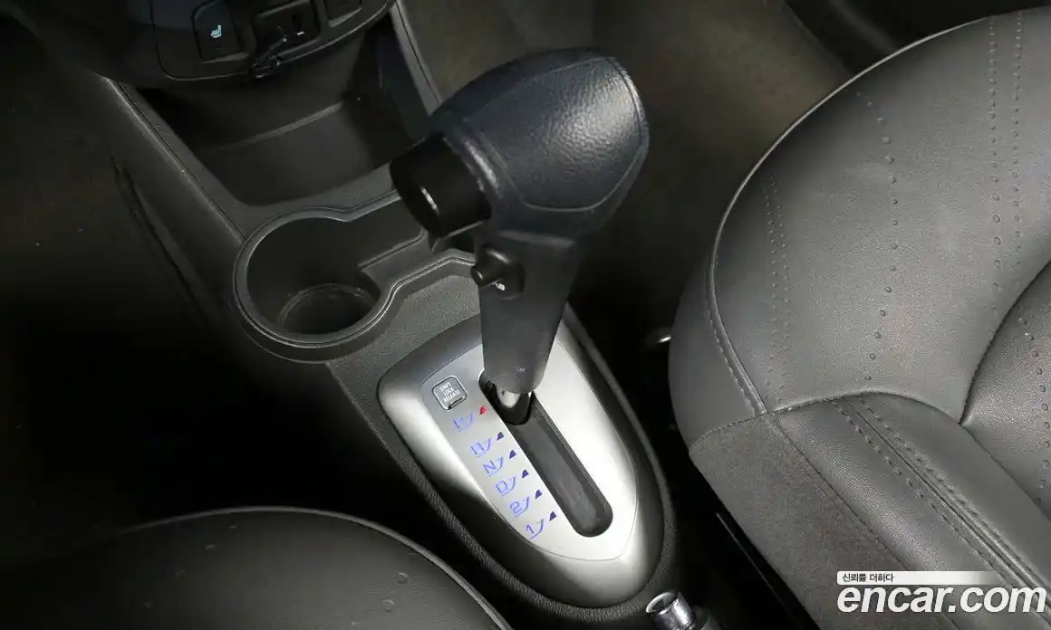 Chevrolet Spark 2014 1.0 гидро в Москве, фото 9
