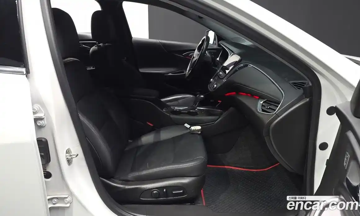 Chevrolet Malibu 2019 1.3 гидро в Москве, фото 13