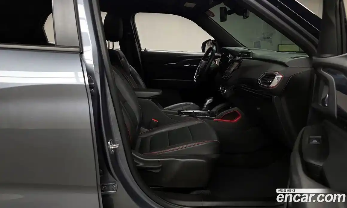 Chevrolet TrailBlazer 2020 1.3 гидро в Москве, фото 16