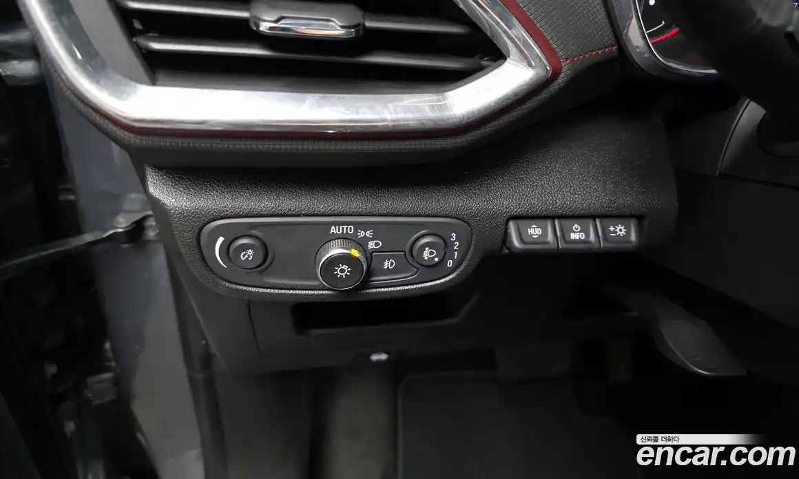 Chevrolet TrailBlazer 2020 1.3 гидро в Москве, фото 26