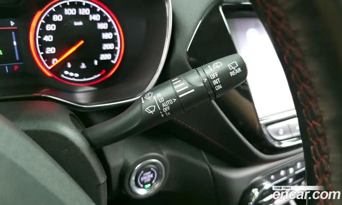 Chevrolet TrailBlazer 2020 1.3 гидро в Москве, фото 27