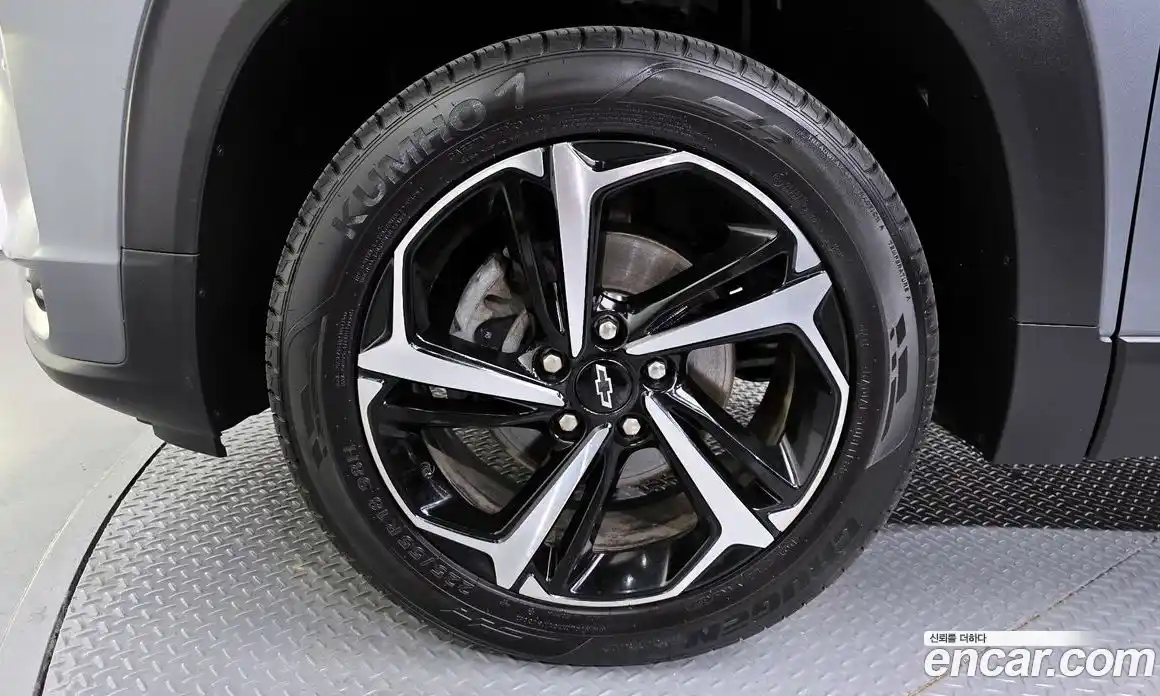 Chevrolet TrailBlazer 2020 1.3 гидро в Москве № 2128129, фото 5