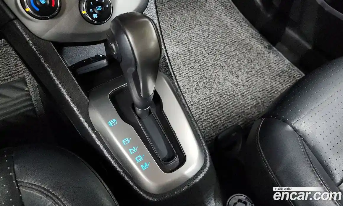 Chevrolet Aveo 2015 1.4 гидро в Москве, фото 12