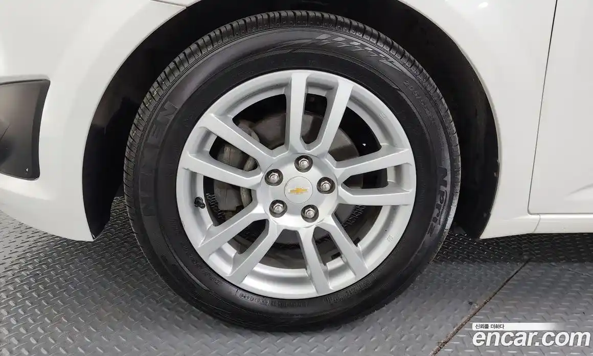 Chevrolet Aveo 2015 1.4 гидро в Москве, фото 5