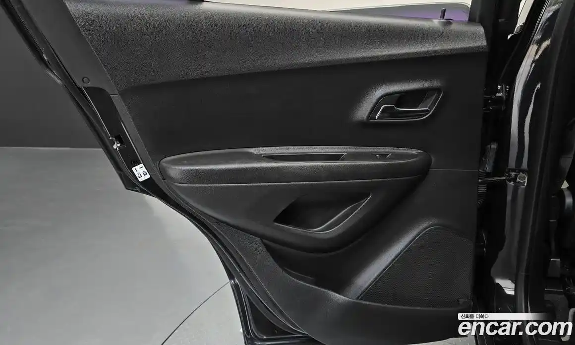 Chevrolet Trax 2016 1.4 гидро в Москве № 2128442, фото 15