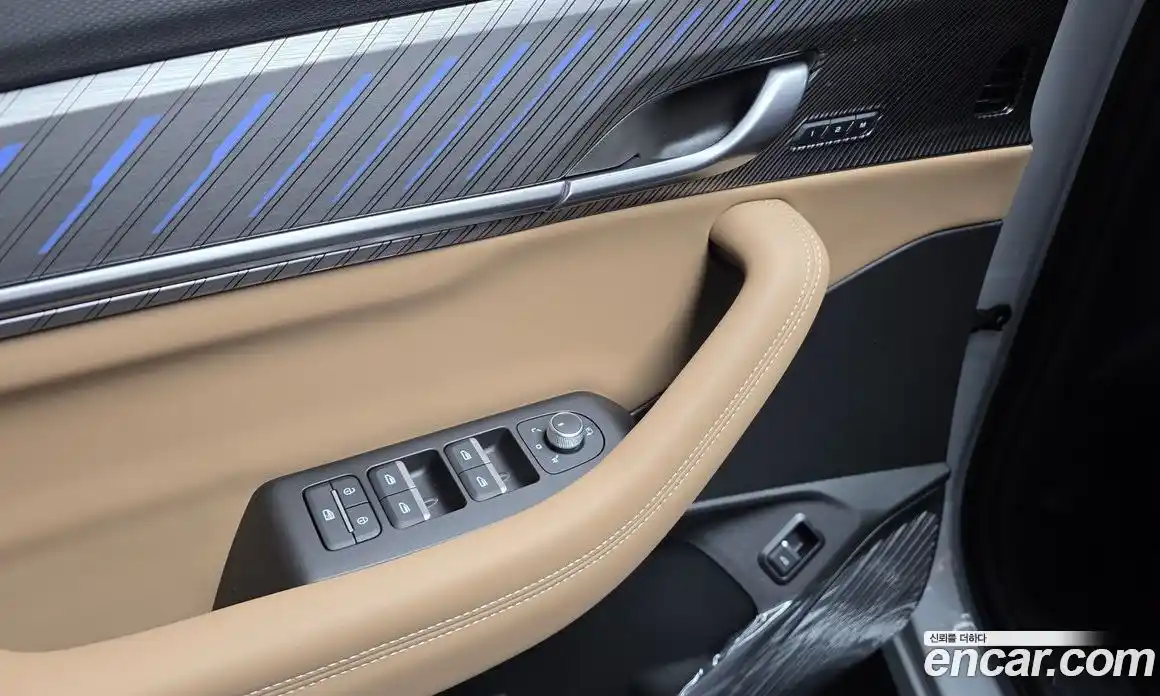 Renault Grand Koleos 2026 1.5 гидро в Москве № 2128759, фото 24