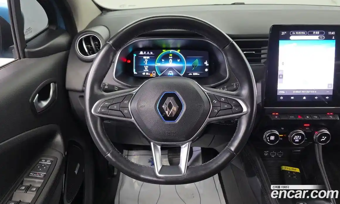 Renault Zoe 2020 0.2 гидро в Москве, фото 21