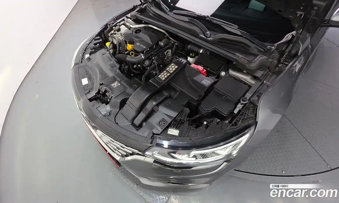 Renault SM6 2020 1.3 гидро в Москве № 2128984, фото 6