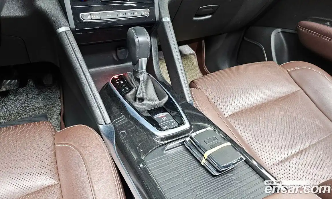 Renault QM6 2016 2.0 гидро в Москве № 2129088, фото 11