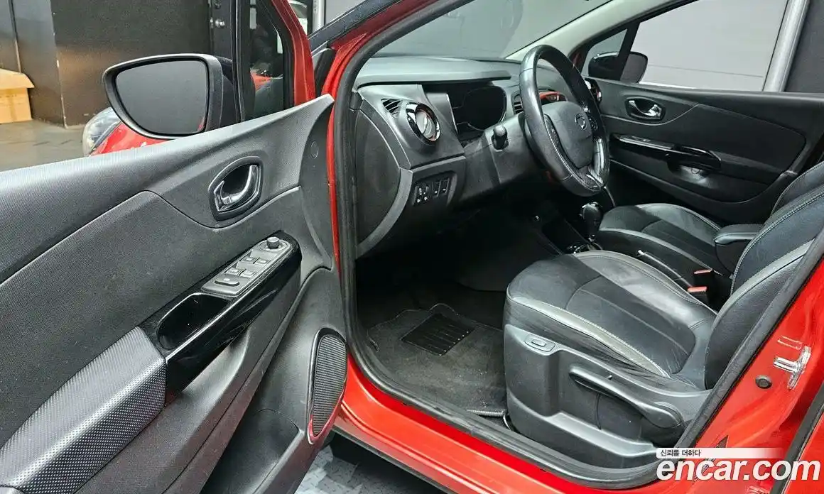 Renault QM3 2016 1.5 гидро в Москве № 2129143, фото 13