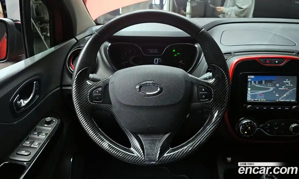 Renault QM3 2016 1.5 гидро в Москве № 2129143, фото 18