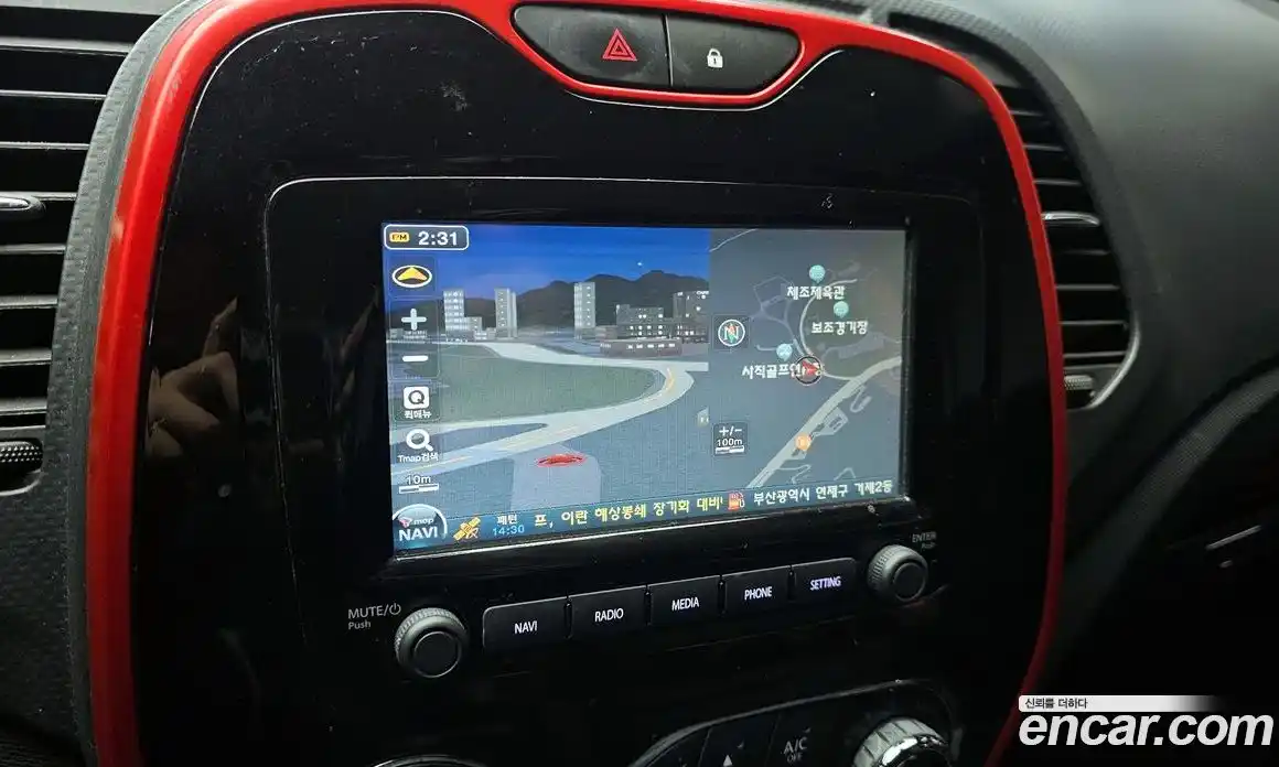 Renault QM3 2016 1.5 гидро в Москве № 2129143, фото 19
