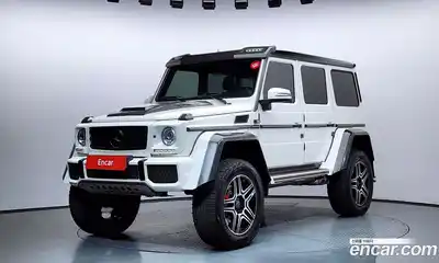 Mercedes-Benz G-Class G500