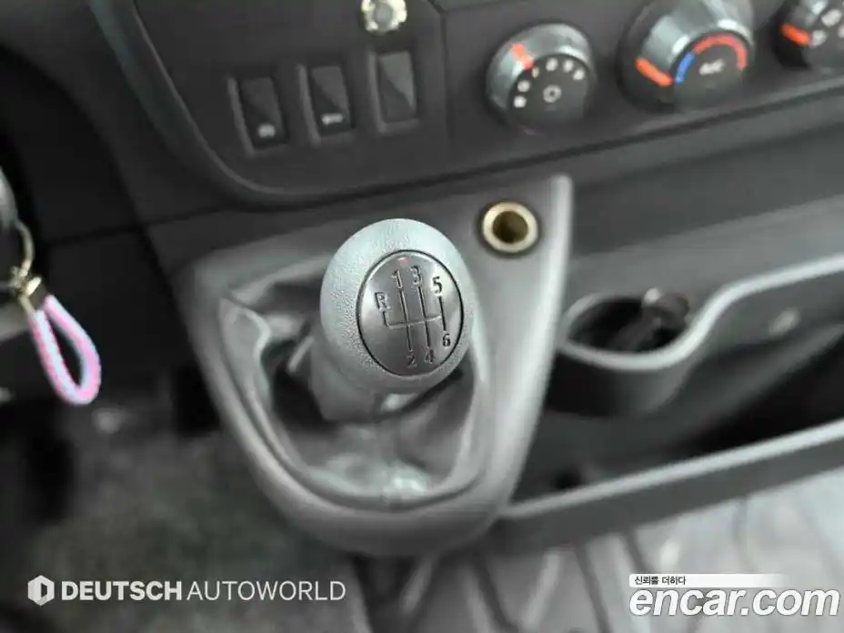 Renault Master 2019 2.3 механика в Москве, фото 9