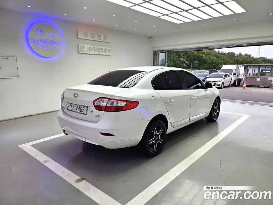 Renault SM3 2011 1.6 гидро в Москве № 2129658, фото 7
